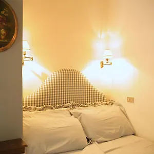 Del Giglio Bed & Breakfast